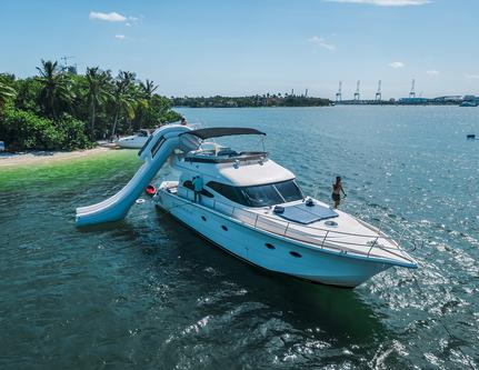Rodman Flybridge 51671 Luxury Motor Boat Rental Miami, FL | Sailo
