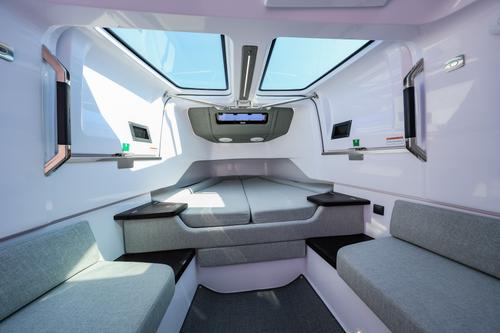 Cruiser boat for rent in Sydney