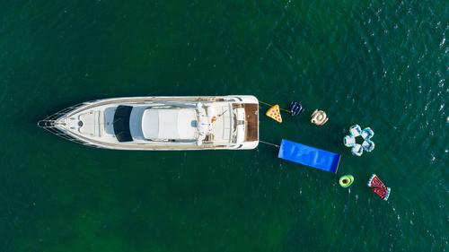 Azimut's 65.0 feet in Miami Beach