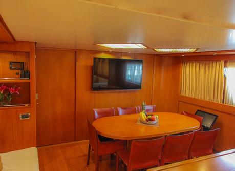 82.0 feet SAN LORENZO in great shape