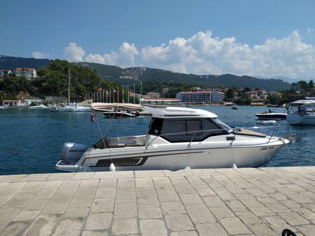 Jeanneau's 26.0 feet in Krk