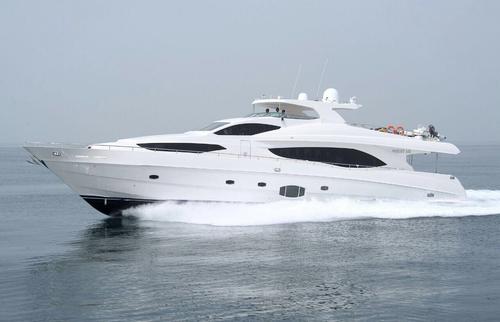 Discover Your Next Adventure: Rent This Boat Now!
