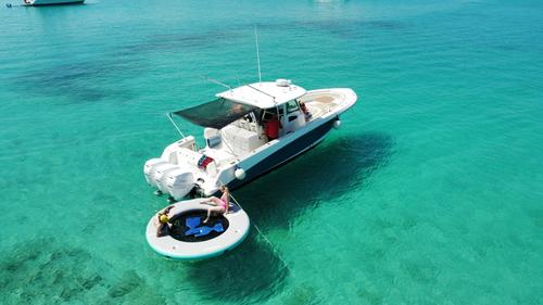 Discover Fajardo surroundings on this Outrage 37 Boston Whaler boat