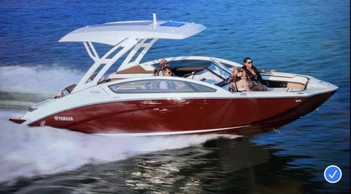 Boat rental in Miami Shores, FL