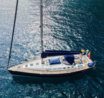Luxury Yacht & Sailing Cruise
