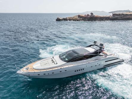 Discover Ibiza surroundings on this 92 Mangusta boat