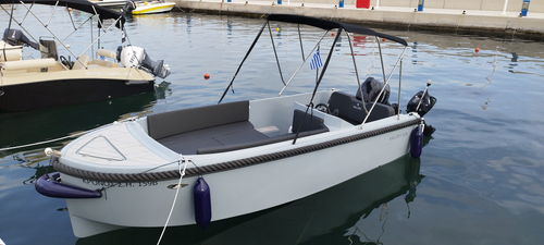 Rent a boat without licence
