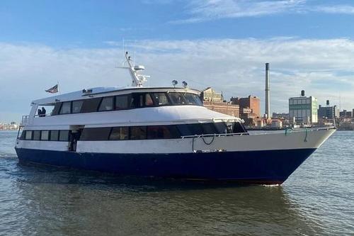 Elegant 1989 Gulfcraft 312 Passenger Yacht in New York City