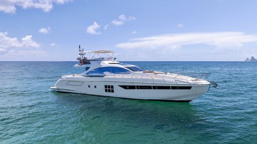 77 S Azimut flybridge in Bal Harbor Miami
