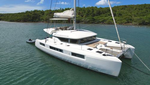This 49.0' Lagoon cand take up to 8 passengers around St. George's