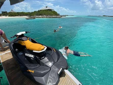 Sunseeker's 66.0 feet in Nassau