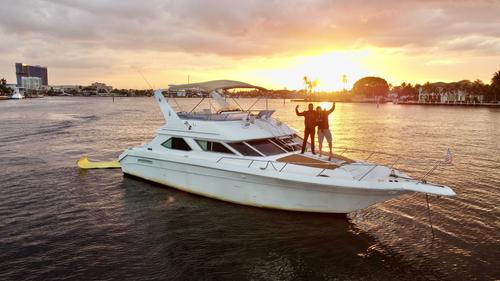 Boating is fun with a Sea Ray in Fort Lauderdale