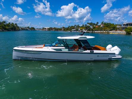 Brand New 32' Day Boat - SAXDOR Luxury