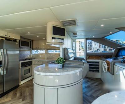 84.0 feet Custom in great shape