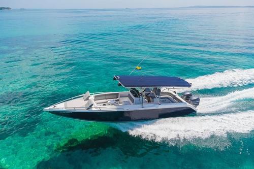 Best boat for Island Tour