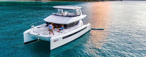 Catamaran boat rental in Beach Resort Marina, Bahamas