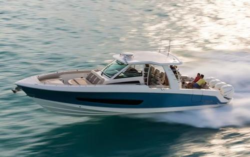 Boat for rent Boston Whaler 42.0 feet in Bradenton Beach Marina, FL