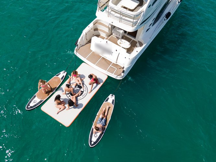 Cruiser boat rental in Burnham Harbour, IL