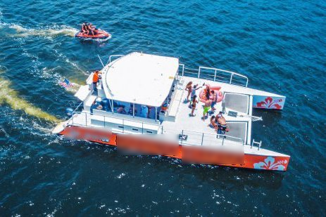 This 50.0' Custom cand take up to 43 passengers around West Palm Beach