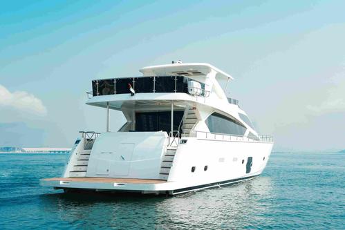 92.0 feet Haysea in great shape