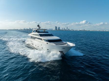 97' San Lorenzo Yacht for charter in Miami Beach FL