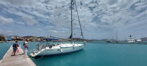 Boating is fun with a Sloop in Santa Maria