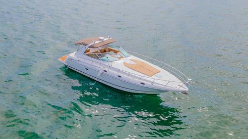 Enjoy Beautiful 47' Cruiser Yacht Rental, Miami FL
