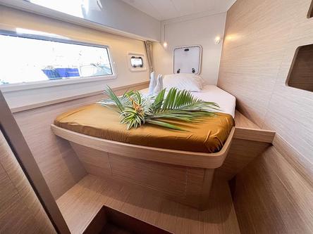 Lagoon boat for rent in Papeete, Tahiti