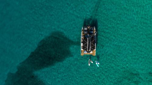 Discover Mallorca surroundings on this Cutsom Custom boat
