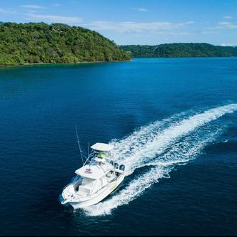 Discover Guanacaste surroundings on this Fisherman 35 FT Custom boat