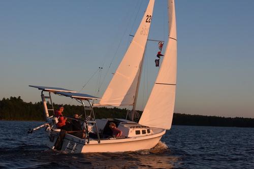 Sailing Lessons on Lake Massabesic, Rhodes 22