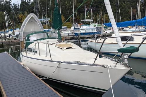 Sailing and Camping in Gulf Islands of British Columbia