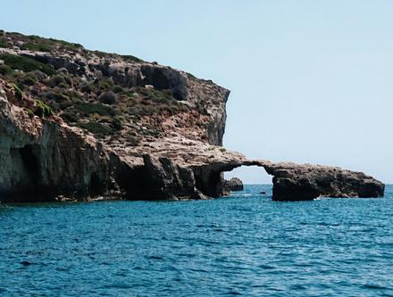 Boat rental in St. Paul'S Bay, 