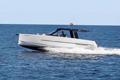 Luxury Fjord 39 XL Private Yacht Charter in Mallorca for Up to 9 Guests