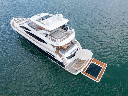 80.0 feet Sunseeker in great shape