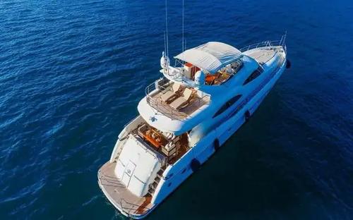 Luxury 27-Meter Motor Yacht for 24 People in Antalya Center – A Perfect Blue Cruise Experience