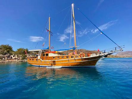 Unforgettable Experience on a 6-Cabin Luxury Gulet in Bodrum’s Stunning Waters