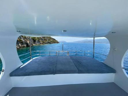 Up to 12 persons can enjoy a ride on this Gulet boat