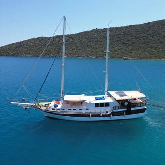 Custom's 75.0 feet in Kekova