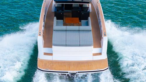 Boating is fun with a Motor yacht in Miami Beach