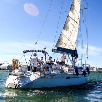 Experience the Thrill of Sailing with the Magnificent Jeanneau Sun Legend A Perfect Blend of Performance, Comfort, and Elegance, Promising Unforgettable Adventures on the Open Seas