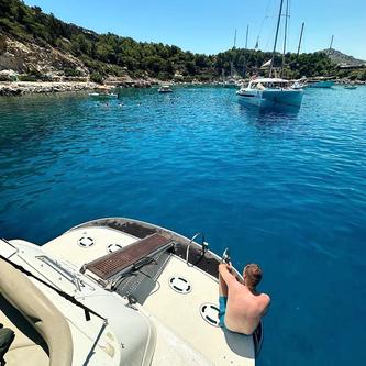 Express cruiser boat rental in Rhodes, Greece