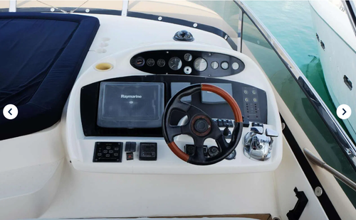This 64.0' Sunseeker cand take up to 20 passengers around Dubai