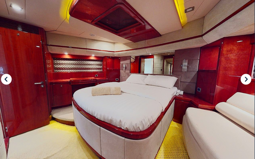 Up to 65 persons can enjoy a ride on this Mega yacht boat