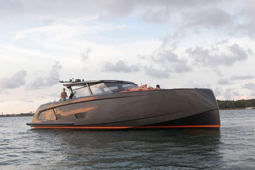 58' Vanquish Motor Yacht | Pure Speed, Miami Style