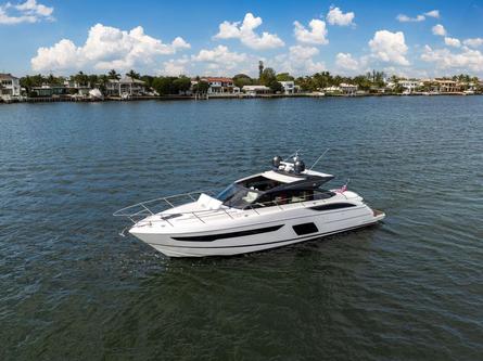 Up to 6 persons can enjoy a ride on this Motor yacht boat
