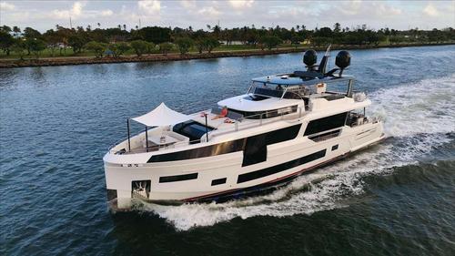 96' Selene — Miami's Yacht for Every Occasion