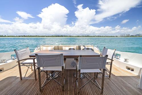Azimut's 74.0 feet in Miami Beach