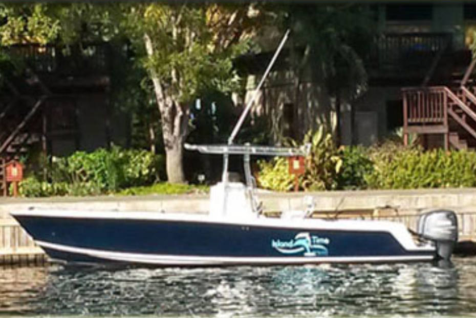 Center console boat rental in Village Cay Marina, British Virgin Islands