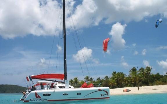 Discover Le Marin surroundings on this Custom Ts boat